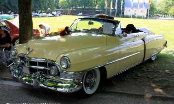 Puzzle CADILLAC CONVERTIBLE 1966 - catégorie Véhicules & Transports, puzzle gratuit en ligne