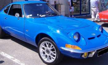 Puzzle 14258 - exposition véhicules anciens