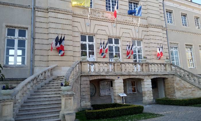 puzzle Mairie d'Isigny-sur-Mer, Pour soutenir l'Ukraine