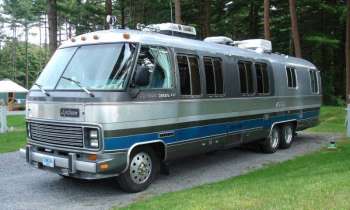 Puzzle Airsteam camping car - catégorie Véhicules & Transports, puzzle gratuit en ligne