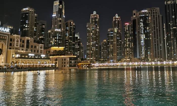 puzzle Dubaï la nuit, vacances à Dubaï Mai 2022