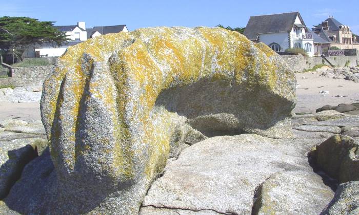 Puzzle gratuit le Tombeau d'Almanzor dans la catégorie Divers & Curiosités jouable de 24 à 120 pièces.