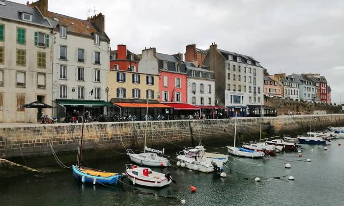 Puzzle gratuit port de douarnenez dans la catégorie Villes & Monuments jouable de 24 à 120 pièces.