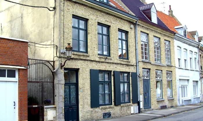 puzzle façades, façades dans Bergues 59067