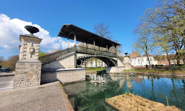 Puzzle gratuit Pont Napoléon dans la catégorie Villes & Monuments jouable de 24 à 120 pièces.