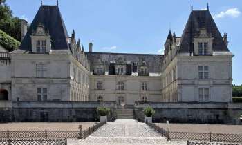 8962 | Château de Villandry - Château de Villandry, très connu pour ses jardins