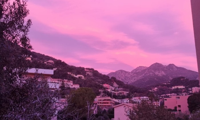 Puzzle gratuit Hauteur de Menton dans la catégorie Paysages & Fleurs jouable de 24 à 120 pièces.