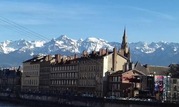 9353 | Grenoble - Grenoble sur les bords de l'Isère.