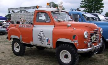 Puzzle 12923 - 1953 RENAULT 4X4 COLORALE