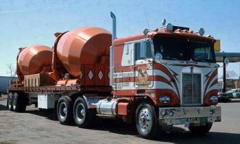 Puzzle 13013 - PETERBILT CIMENT TOUPIE