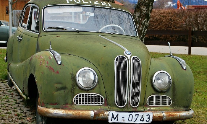 Puzzle gratuit BMW de police dans la catégorie Véhicules & Transports jouable de 24 à 120 pièces.