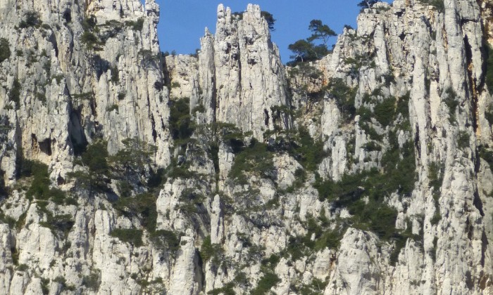 Puzzle gratuit falaise dans la catégorie Paysages & Fleurs jouable de 24 à 120 pièces.