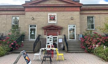 Puzzle l'Hôtel de ville Montebello - catégorie Villes & Monuments, puzzle gratuit en ligne