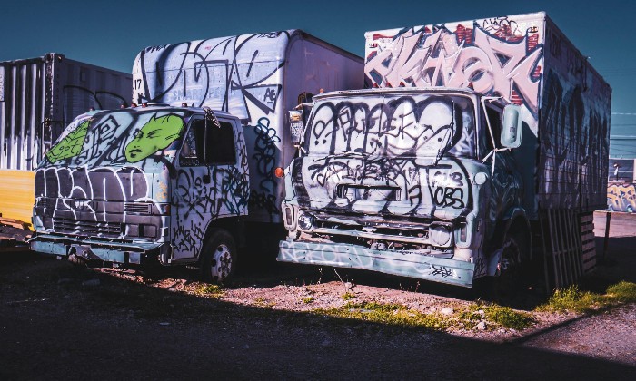 Puzzle gratuit Camions taggés dans la catégorie Véhicules & Transports jouable de 24 à 120 pièces.