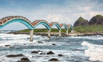 Puzzle Le Pont-escalier  Taïwan - catégorie Villes & Monuments, puzzle gratuit en ligne