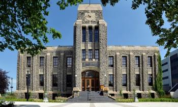 Puzzle Mairie de Saguenay - catégorie Villes & Monuments, puzzle gratuit en ligne