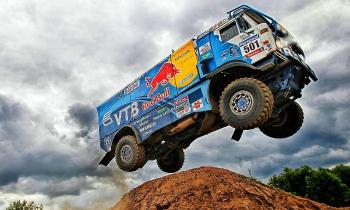 Puzzle DAKAR - catégorie Véhicules & Transports, puzzle gratuit en ligne