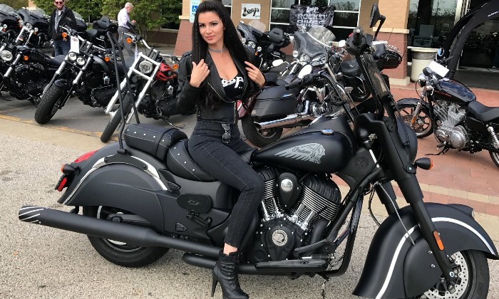 Puzzle gratuit MOTO INDIAN dans la catégorie Véhicules & Transports jouable de 24 à 120 pièces.