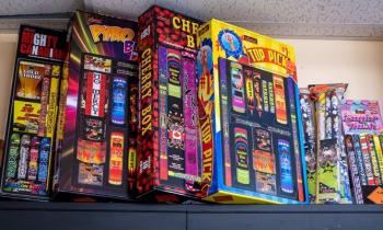 Puzzle Pièces pyrotechniques - catégorie Divers & Curiosités, puzzle gratuit en ligne