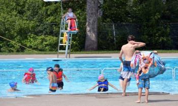 Puzzle Piscines extérieures - catégorie Sports & Loisirs, puzzle gratuit en ligne
