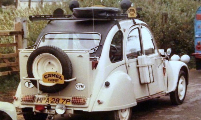 Puzzle gratuit CAMEL TROPHY dans la catégorie Véhicules & Transports jouable de 24 à 120 pièces.