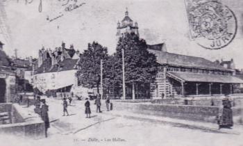 Puzzle les halles de Dole en 1904 - catégorie Villes & Monuments, puzzle gratuit en ligne