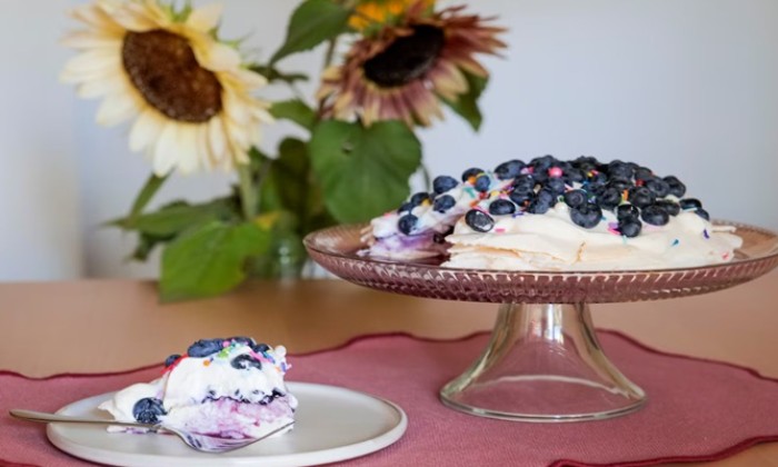 Puzzle gratuit Pavlova  un délicieux dessert dans la catégorie Cuisine & Gastronomie jouable de 24 à 120 pièces.