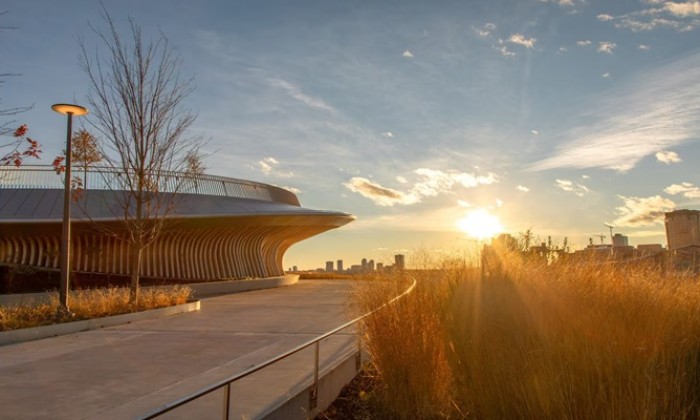 Puzzle gratuit La pointe Kìwekì dans la catégorie Villes & Monuments jouable de 24 à 120 pièces.