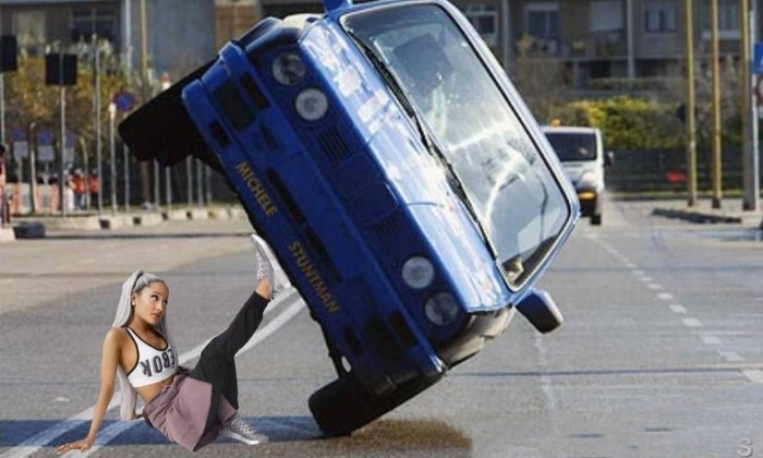 Puzzle gratuit CASCADEURS dans la catégorie Véhicules & Transports jouable de 24 à 120 pièces.