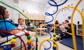 Puzzle 14567 - Discutons entre deux biberons