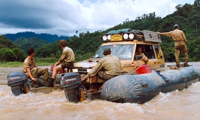 Puzzle gratuit CAMEL TROPHY dans la catégorie Véhicules & Transports jouable de 24 à 120 pièces.