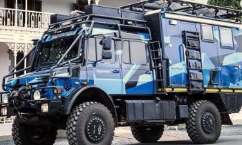 Puzzle CAMION D'EXPÉDITION - catégorie Véhicules & Transports, puzzle gratuit en ligne