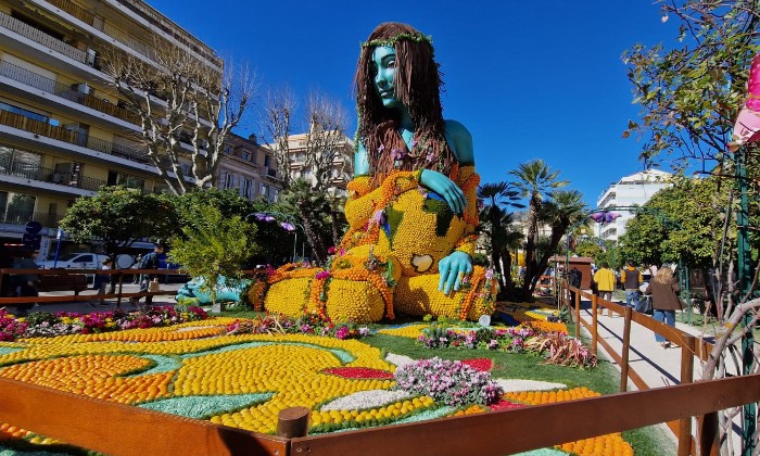 Puzzle gratuit Fête des citrons Menton dans la catégorie Sports & Loisirs jouable de 24 à 120 pièces.