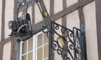 15378 | clic clac dans la boîte - le numérique est passé par là et la boutique a disparu