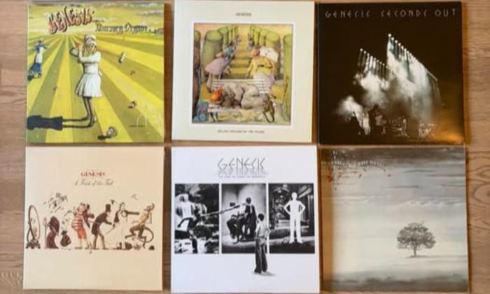 Puzzle gratuit Genesis dans la catégorie Chanteuses & Chanteurs jouable de 24 à 120 pièces.